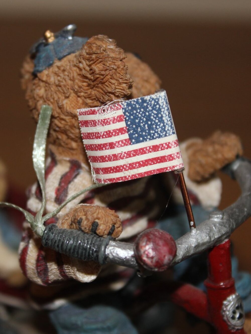 Boyds Bears Ross Betsy Everybody Loves a Parade 4th of July USA Figurine #227809 - Picture 7 of 9